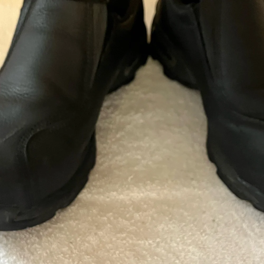 Nautilus Black Safety Steel Toe Shoes Sz 10M